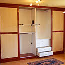 Be�p�tett Szekr�ny